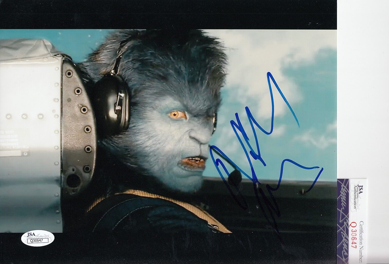 Nicholas Hoult signed *X-Men* Beast autographed movie 8x10 Photo Poster painting JSA COA Q30647