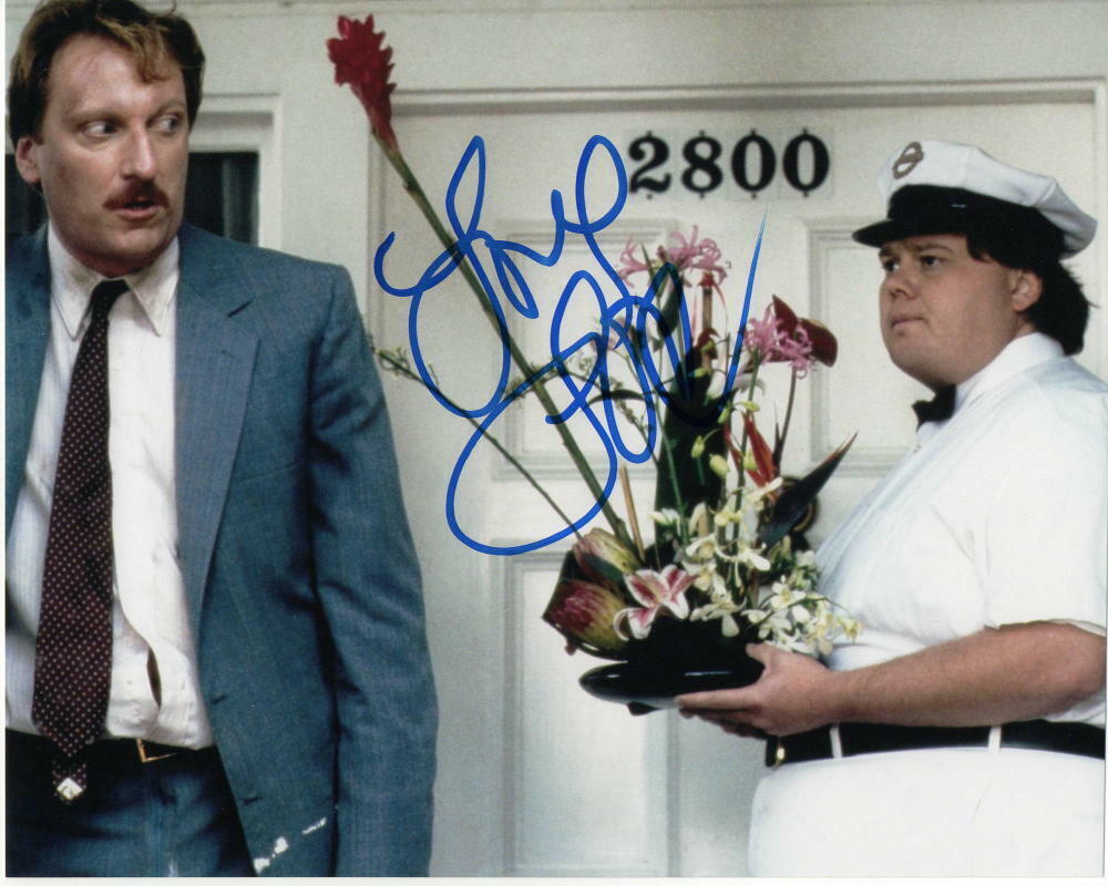 LOUIE ANDERSON SIGNED AUTOGRAPH 8X10 Photo Poster painting - FERRIS BUELLER'S DAY OFF, BASKETS