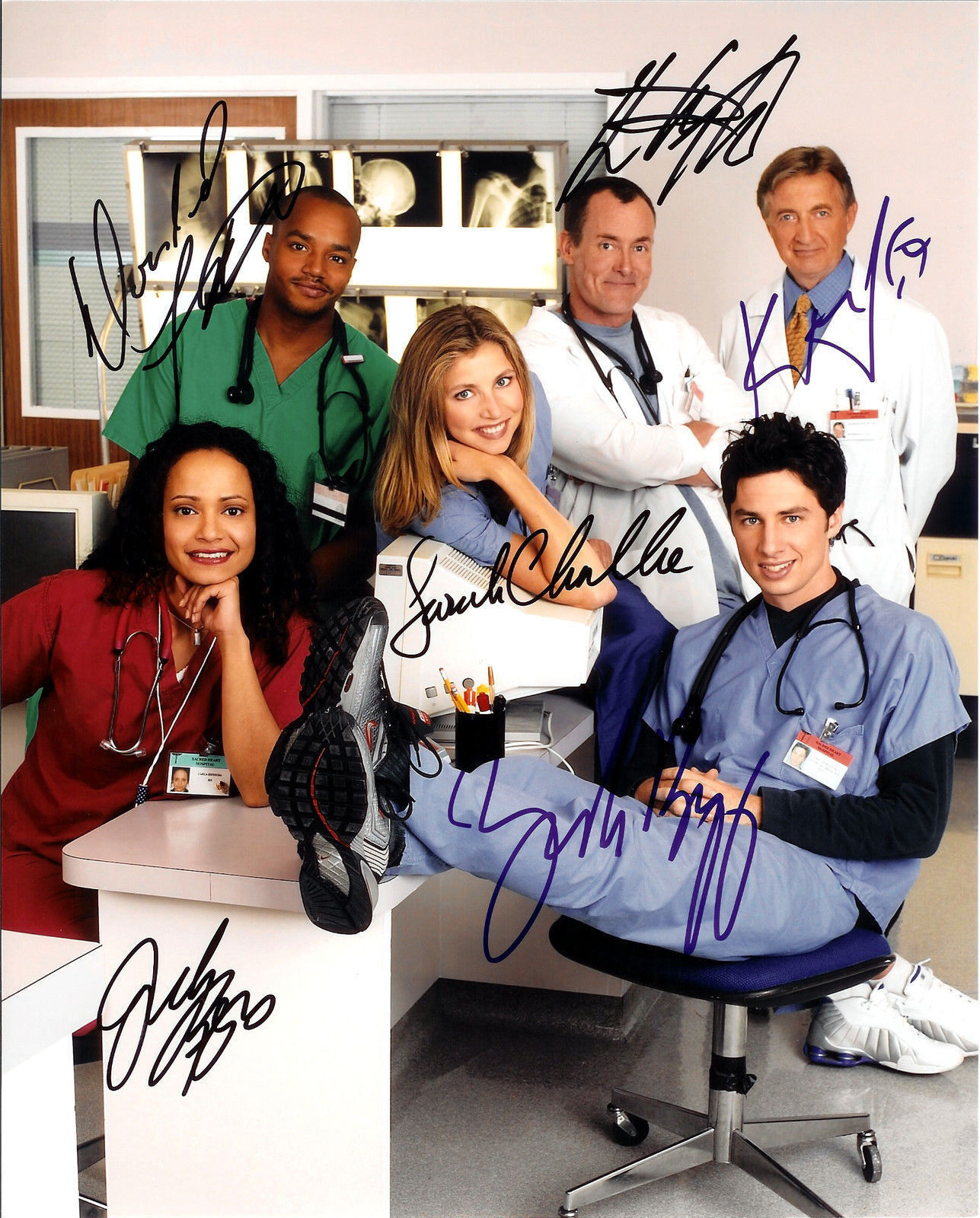 SCRUBS CAST AUTOGRAPH SIGNED PP Photo Poster painting POSTER