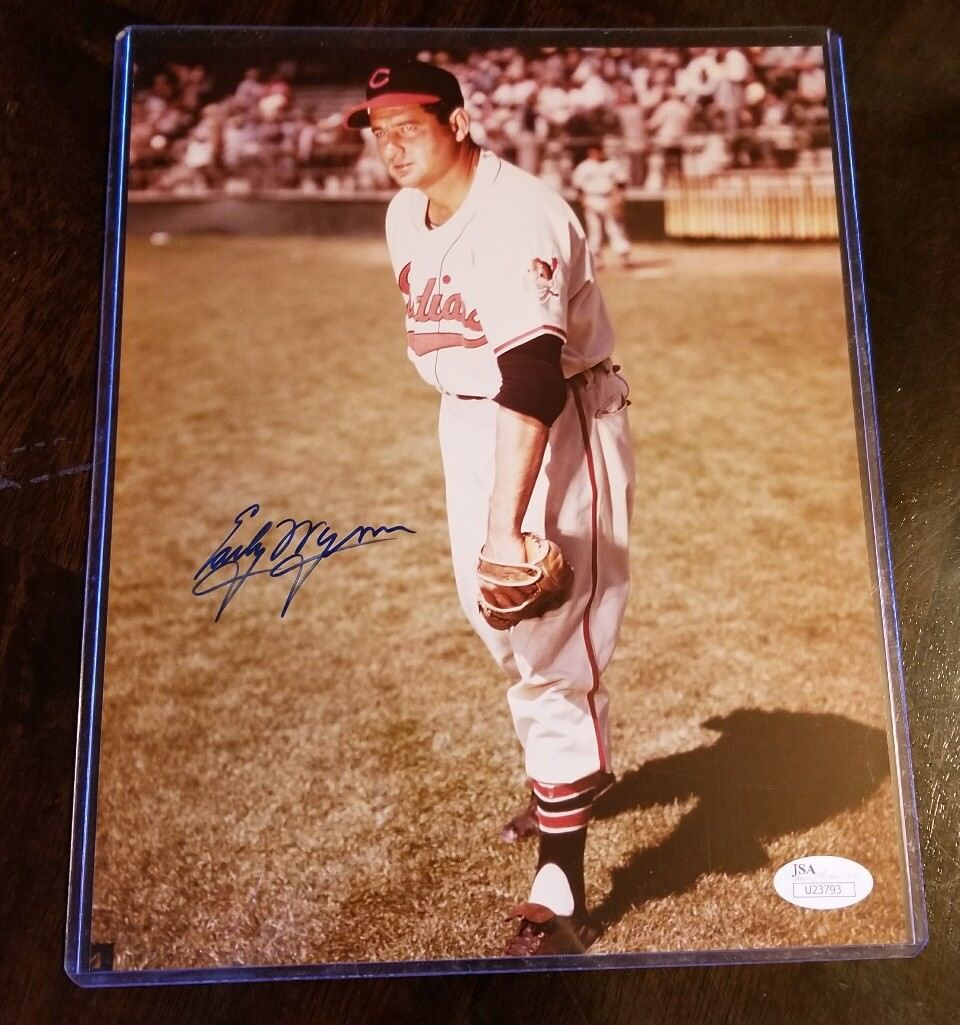 EARLY WYNN CLEVELAND INDIANS SIGNED AUTOGRAPHED 8X10 Photo Poster painting JSA/COA U23793