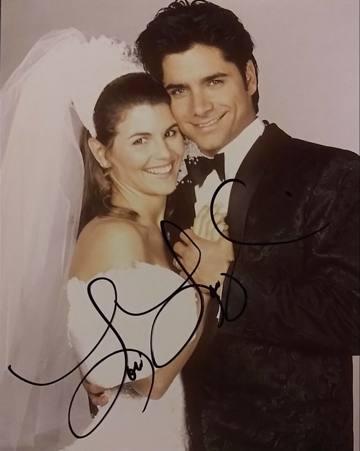 Lori Loughlin signed 8x10