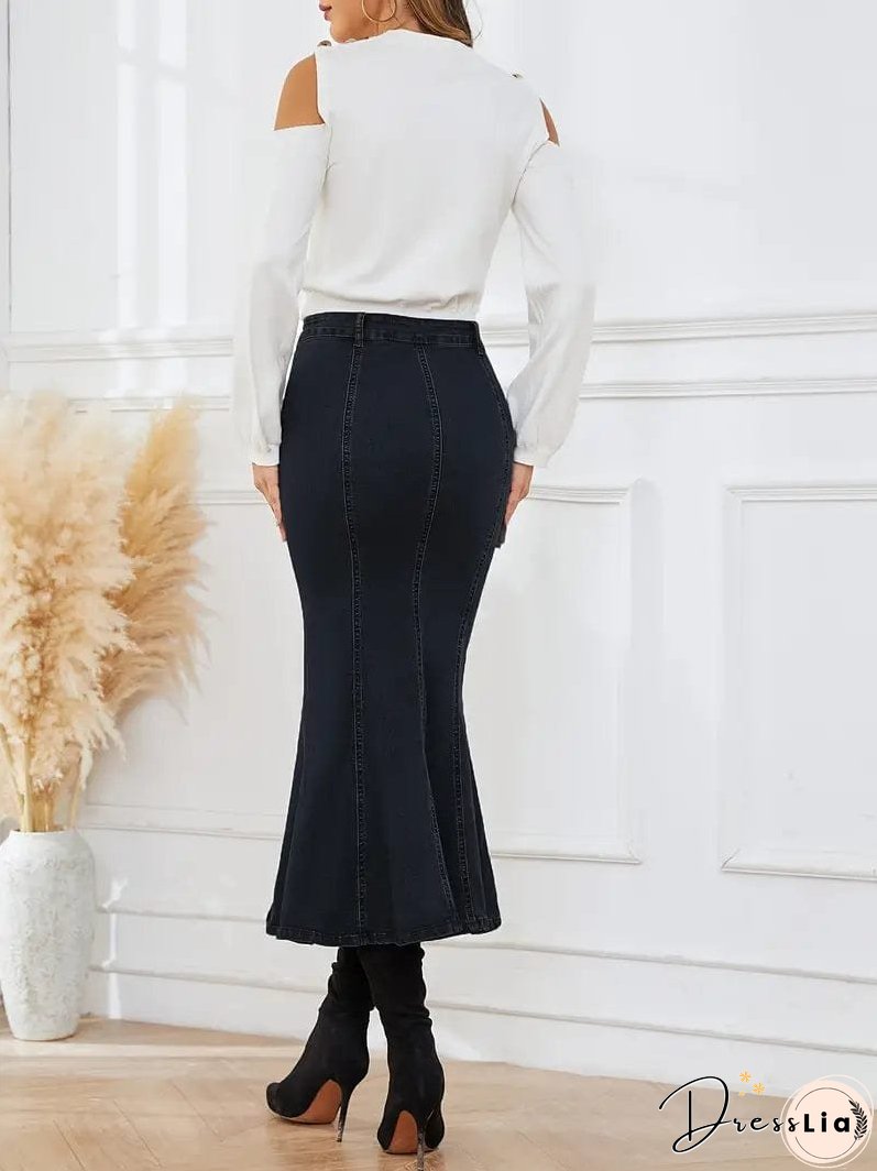 Figure-Flattering Denim Skirt