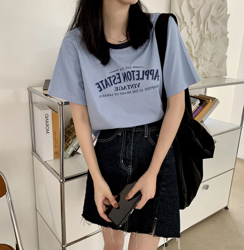Uveng Uveng Round Collar Short Sleeved T Shirt Female 2024 Summer Letter Print Loose Short Vintage Student Jacket Ins