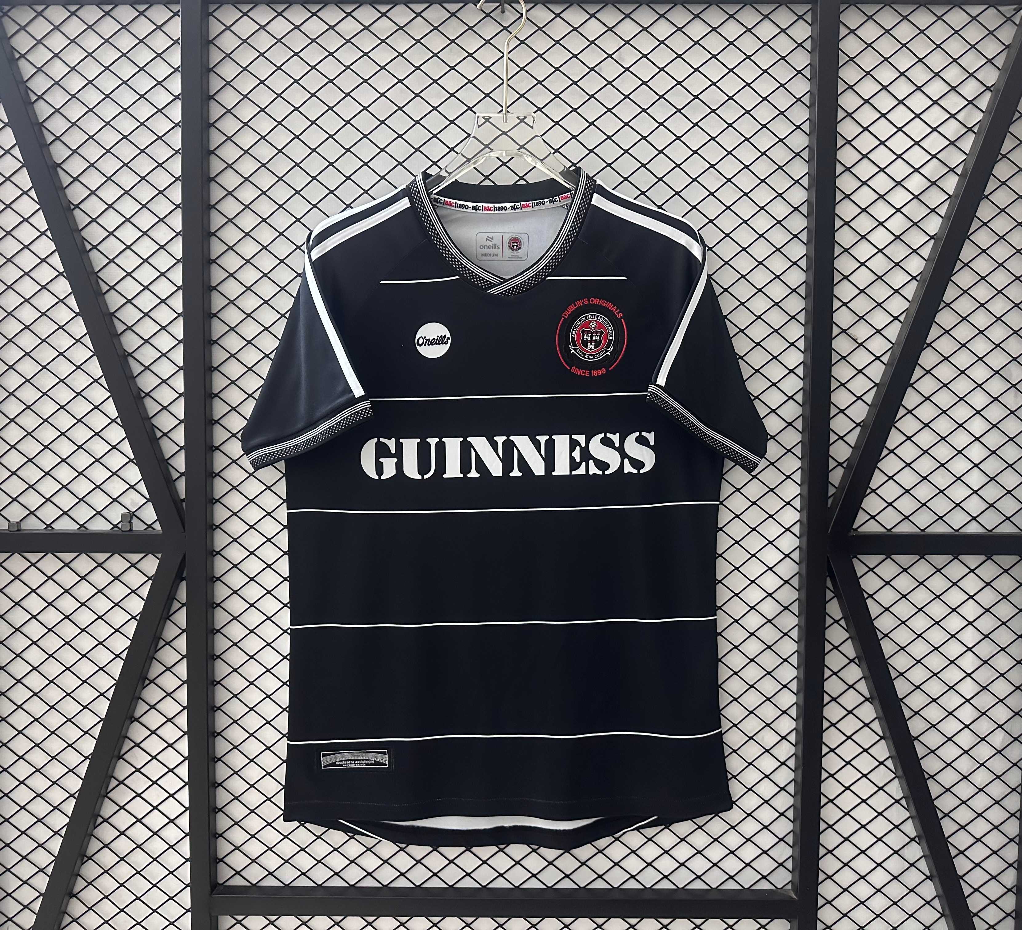 2025/2026 Bohemians Goalkeeper Football Shirt