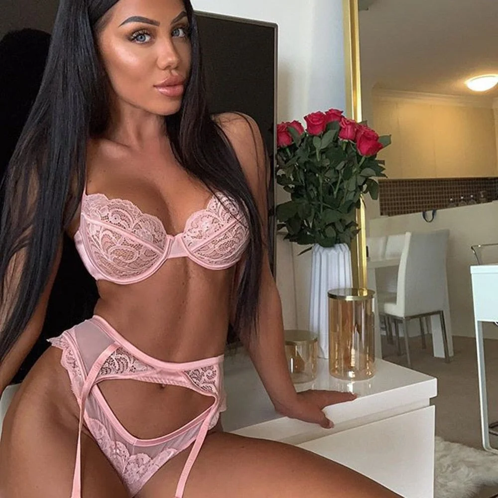 Sexy Lace Underwear Sets Women Pink Push Up Lingerie Bra & Brief Sets Bralette and Panties 2020 3 Piece Sets