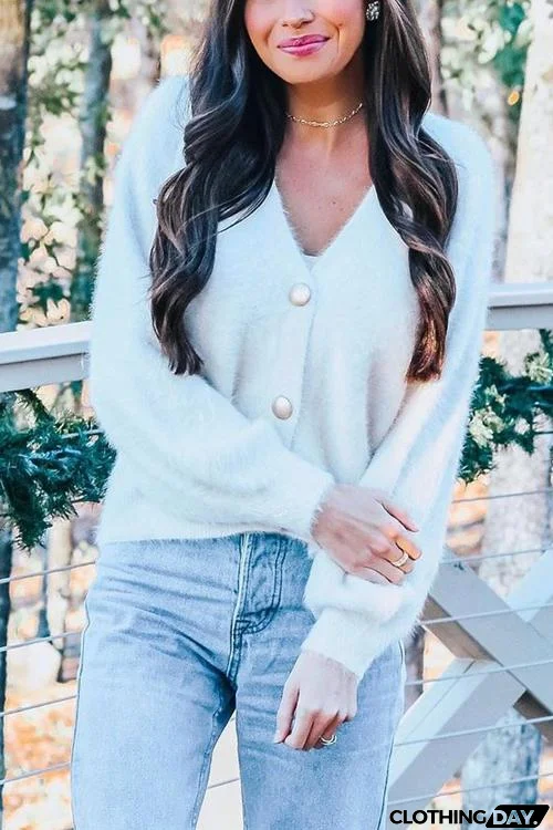 Timeless and Stylish Cardigan