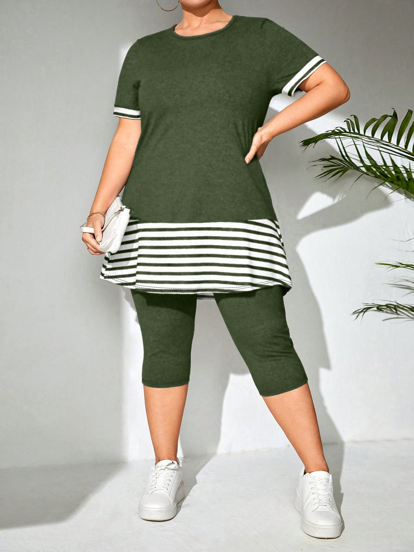 Mature Women Summer Plus Size Two-piece Short Sleeve Top And Shorts Suits