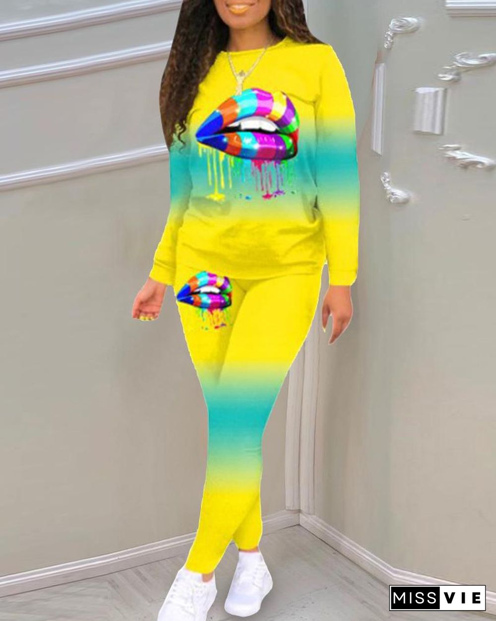 Gradient Color Block Lip Print Long Sleeve Active Sets