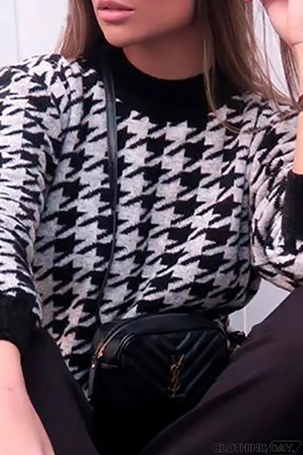 Fashion Street Geometric Patchwork Contrast O Neck Sweater(3 Colors)