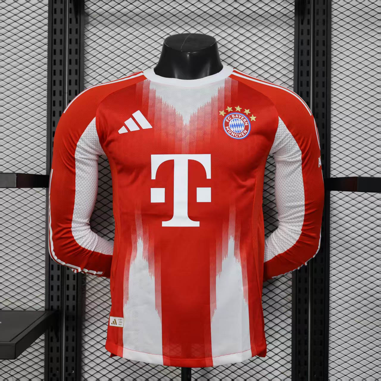 2025-2026 Long Sleeve Player Version FC Bayern Munich Home Football Shirt 1:1 Thai Quality- Maxi Kit