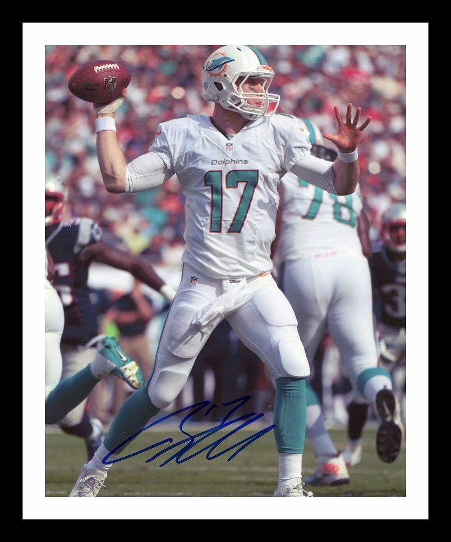 Ryan Tannehill - Miami Dolphins Autographed Signed & Framed Photo Poster painting