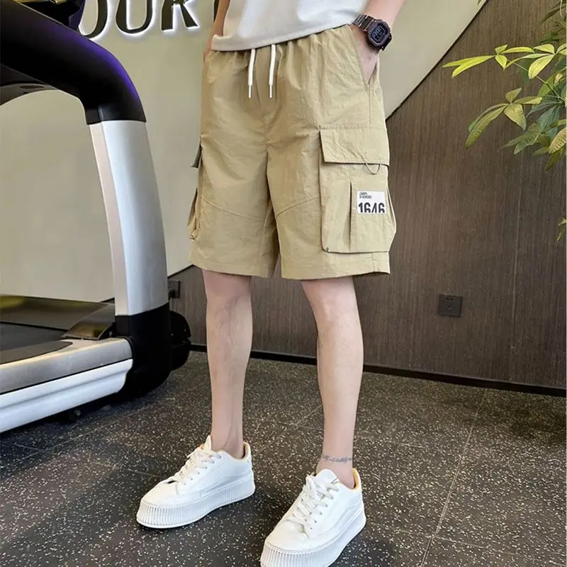 Wimaskel Mens Cargo Shorts Cotton with Draw String Black Short Pants for Men Printed Y2k Harajuku Loose 2025 Fashion Streetwear Summer
