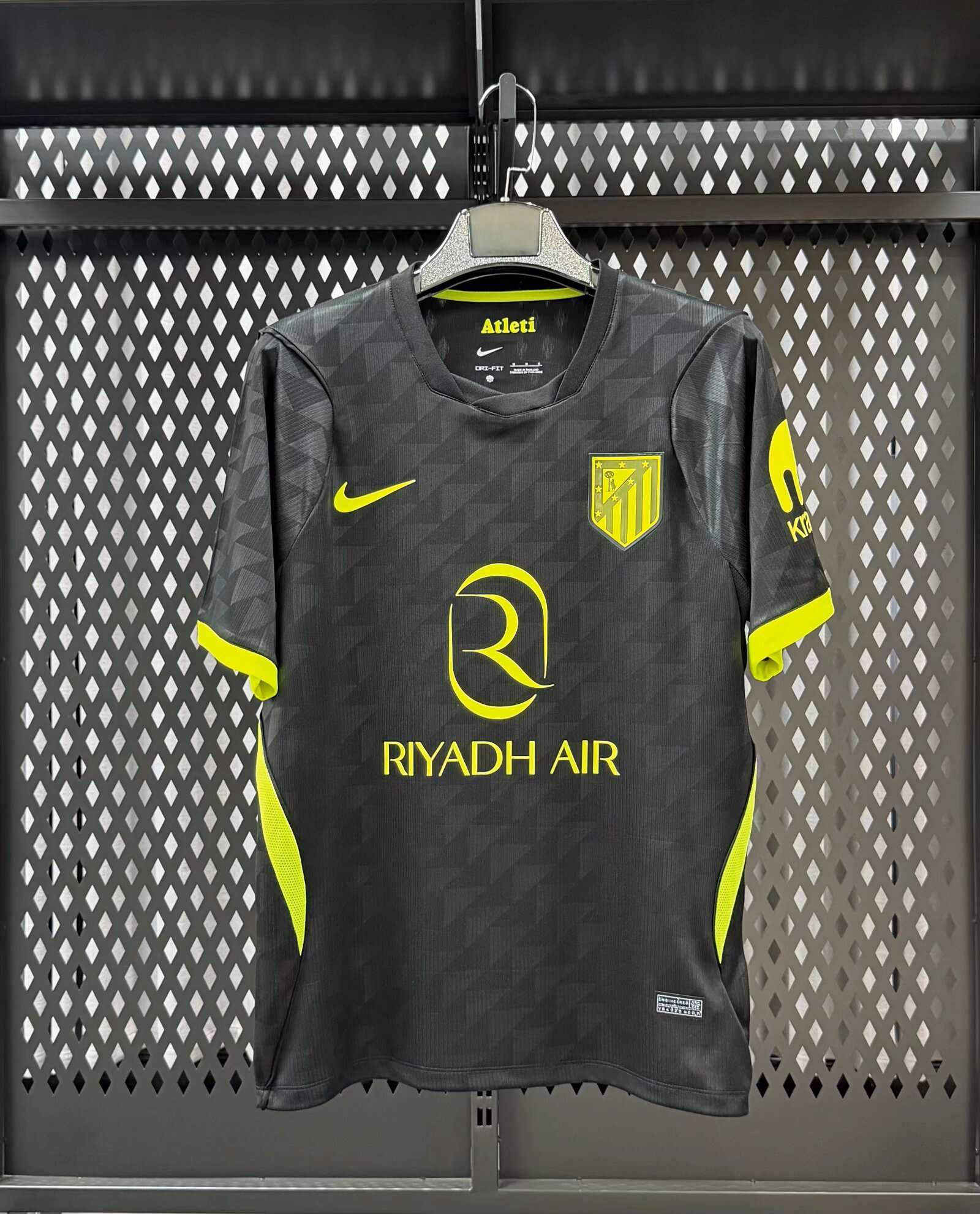 26/27 Atletico Madrid Away Football Shirt Thai Qaultiy