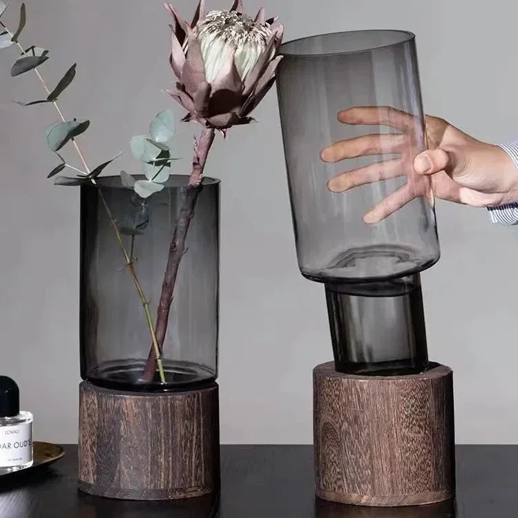 Minimalist Glass Vase with Wooden Base – Elegant Hydroponic Planter