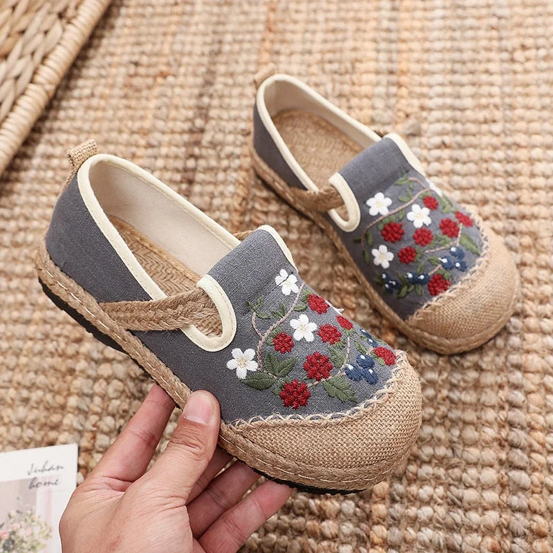 2022 Women Linen Canvas Shoes Retro Bohemian Slip-On Flat Comfortable Loafers Ladies Casual Embroidered Hemp Sole Sneakers