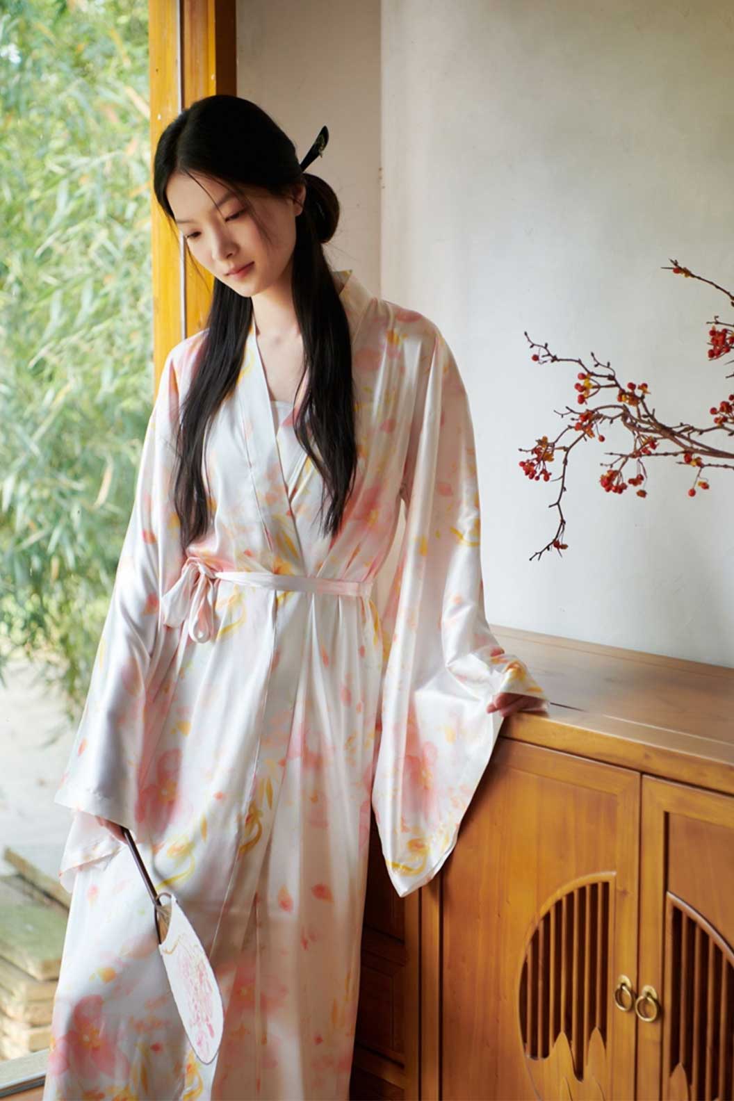 Kimono Robe in White and Pink Satin with Wide Sleeves and Plus Size Chinese Style Kimono - 小さな春祭り Stupa Stones