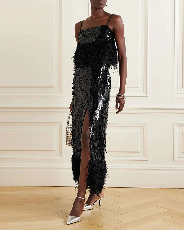  Feather-trimmed sequined dress