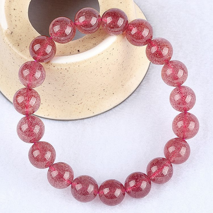Natural Strawberry Crystal Bracelet KERENTILA