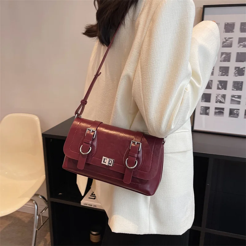 Premium Messenger Bag Postman Small Square Bag
