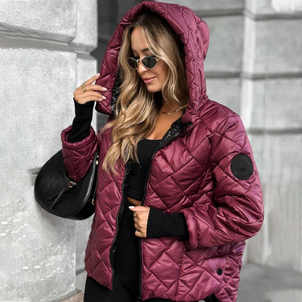 Women's puffer jacket with diamond quilted pattern