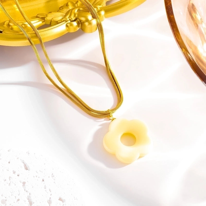 Vintage Style Minimalist Flower 304 Stainless Steel 18K Gold Plated Plating Pendant Necklace