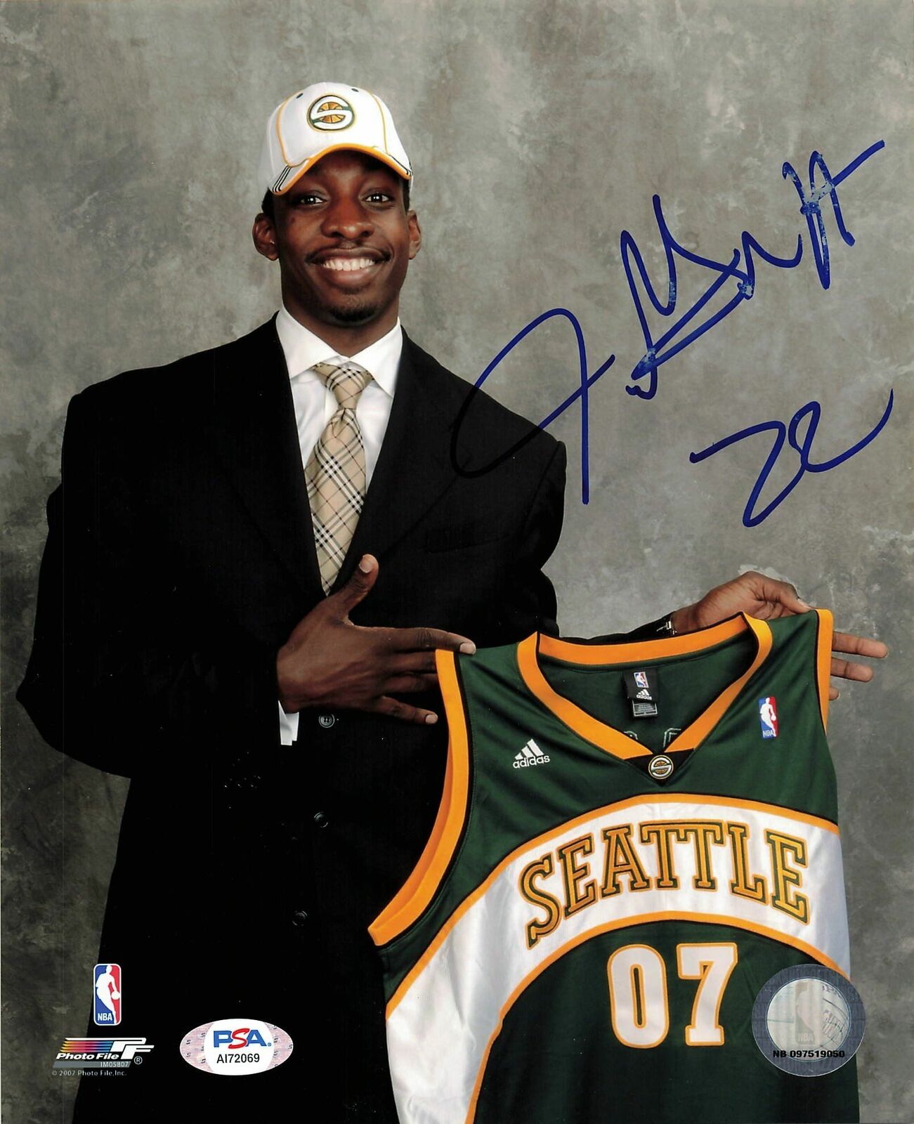 JEFF GREEN signed 8x10 Photo Poster painting PSA/DNA Seattle SuperSonics Autographed