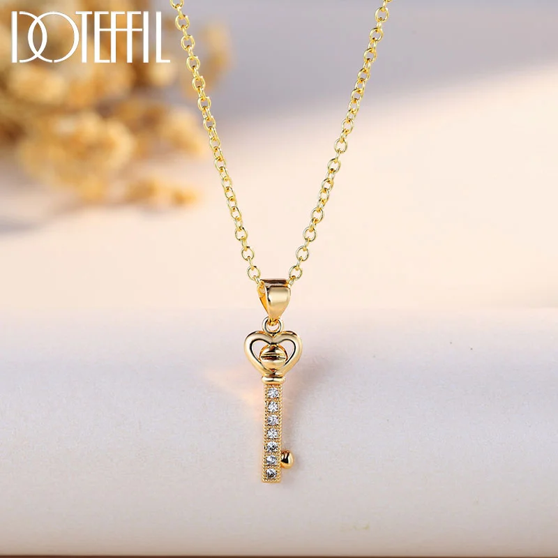 DOTEFFIL 925 Sterling Silver Fashion Jewelry Gold Heart-Shaped Key AAA Zircon Necklace For Women Jewelry