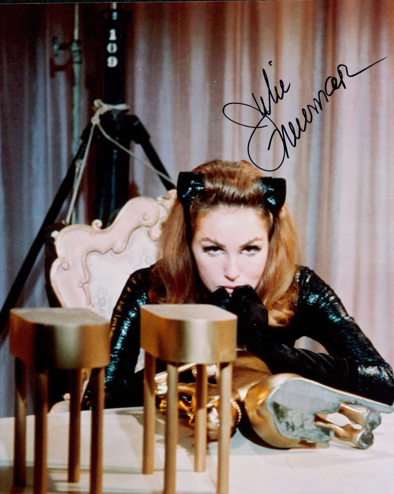 Julie Newmar (Batman) signed authentic 8x10 Photo Poster painting COA