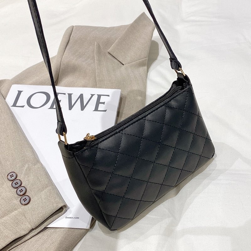 2022 Hot Fashion Lingge Women's Bag New PU Leather Underarm Crossbody Shoulder Bag Female Luxury Design Handbags for Women