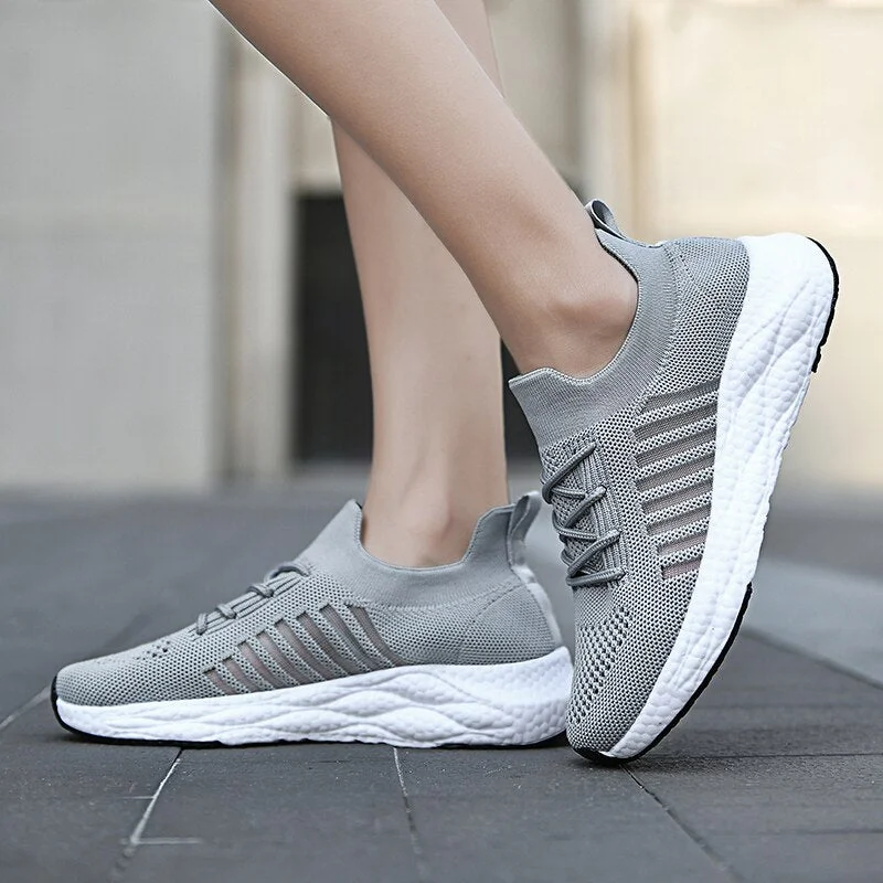 Men Shoes Plus Size 36-45 Men Casual Shoes 2021 Summer Mesh Sneakers Lightweight Breathable Male Trainers Tenis Masculino Adulto