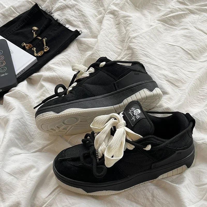 Aiertu Spring/Summer Retro Niche Design with Strap Skateboard and Bread Shoes Men's and Women's Trendy Contrasting Color Sports Shoes Aiertu