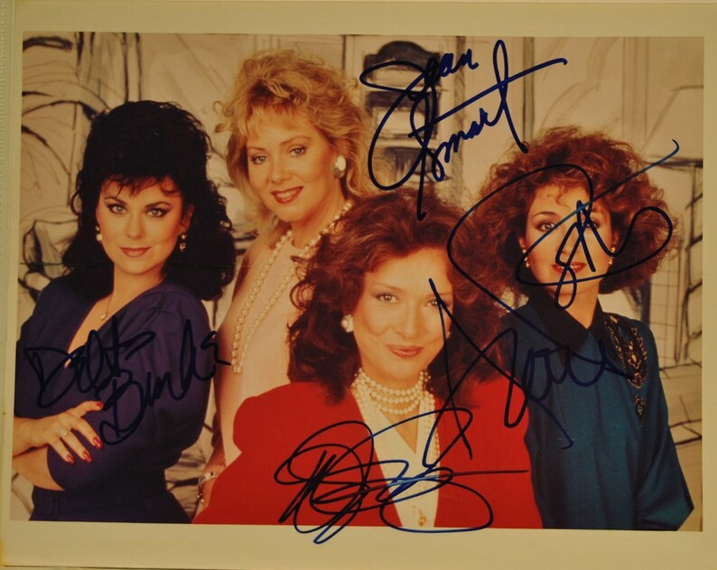 DESIGNING WOMEN CAST Signed Photo Poster painting X5 Dixie Carter, Jean Smart, Annie Potts, Delta Burke, Meshach Taylor wcoa