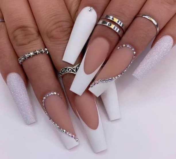30 Beautiful Nail Designs To Do In 2021 - The Glossychic