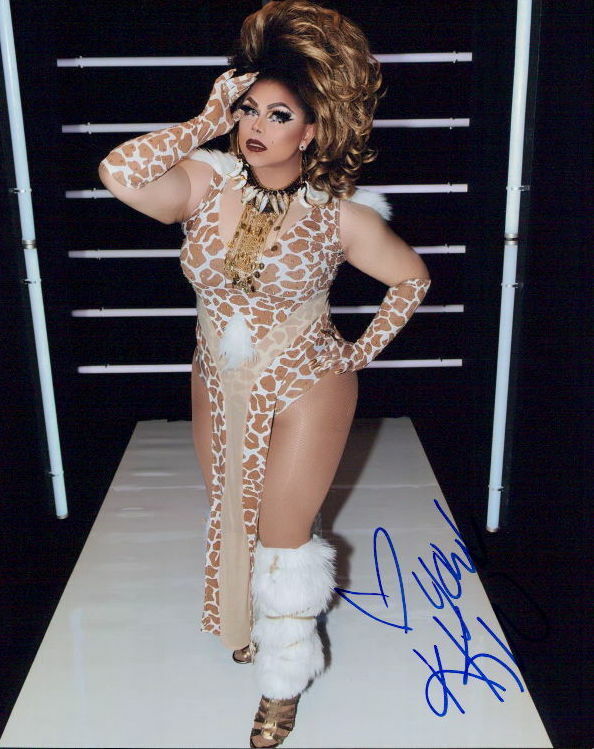 Kalorie Karbdashian Williams (RuPaul's Drag Race) signed 8x10 Photo Poster painting In-person