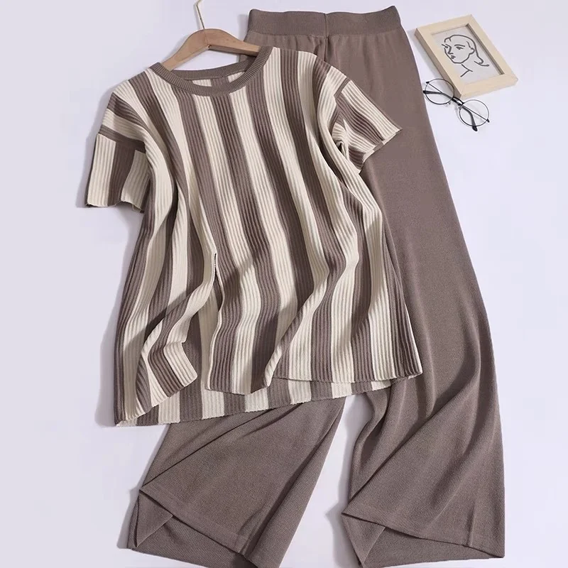 Uveng Uveng Temperament Famous Knitted Fashion Suit Round Collar Vertical Fork Short Sleeve Top + High-Waisted Solid Trousers Woman