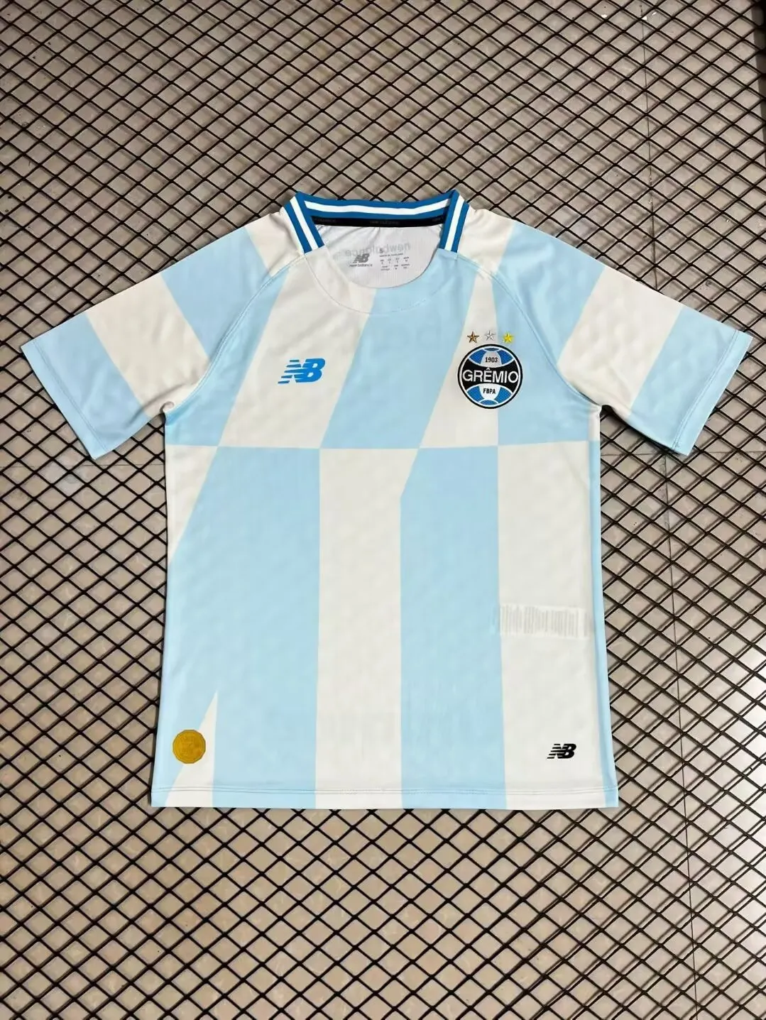 26/27 Gremio Away Football Shirt Thai Quality