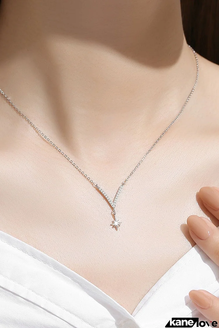 V-shaped Polaris Necklace