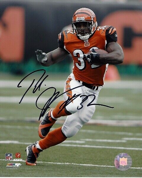 Rudi Johnson Signed - Autographed Cincinnati Bengals 8x10 inch Photo Poster painting