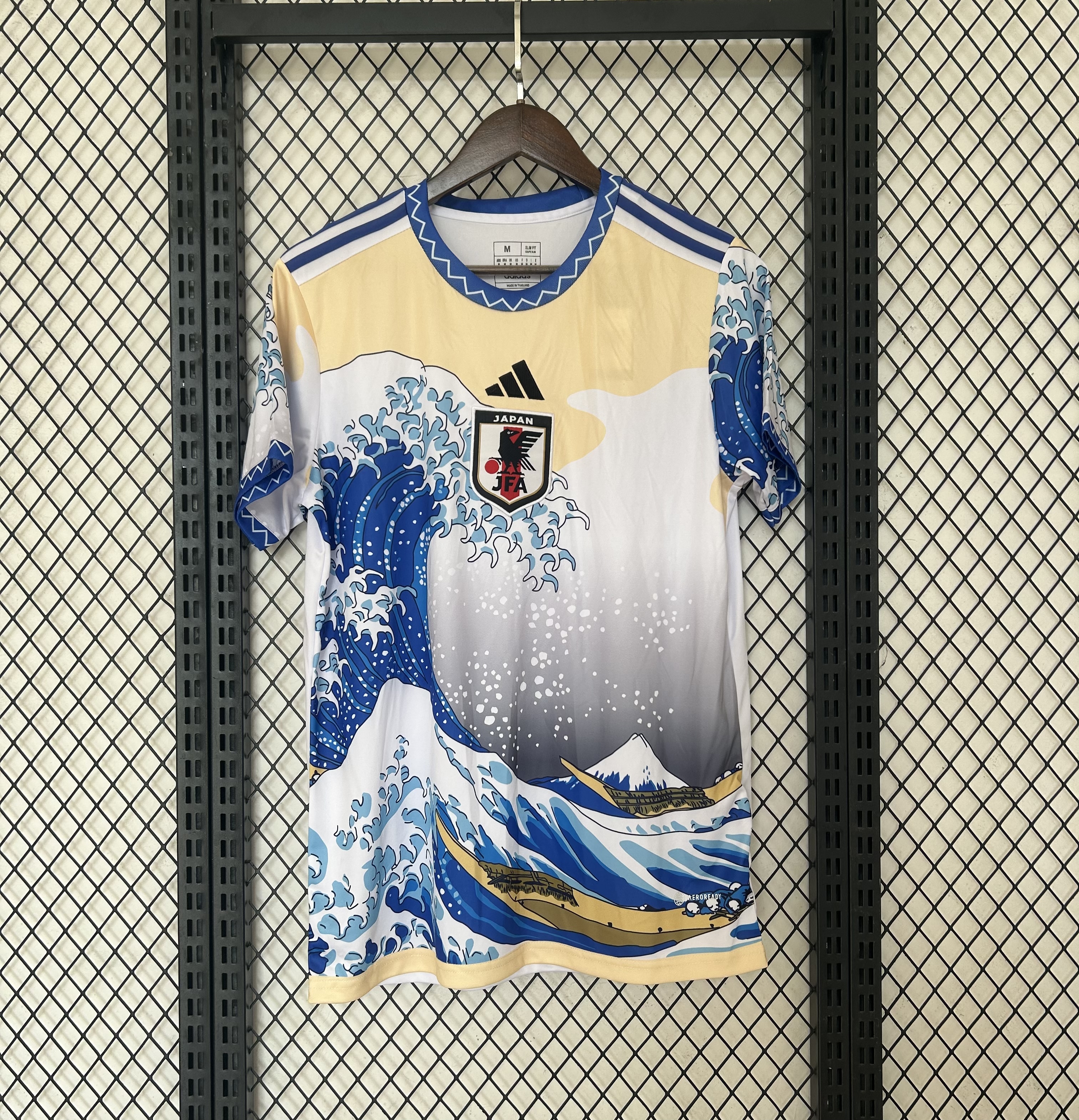 24/25-SE-JPN-SS-PL-OC-A04615