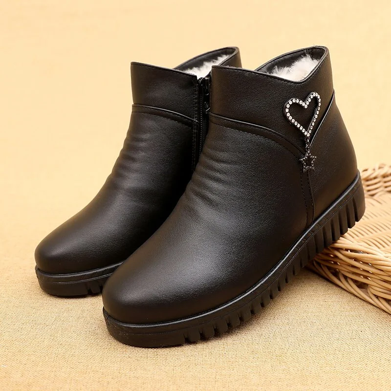 GKTINOO 2022 Women Snow Boots Winter Flat Heels Ankle Boots Women Warm Platform Shoes Leather Thick Fur Booties