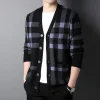 Men's pure wool V-neck plaid cardigan