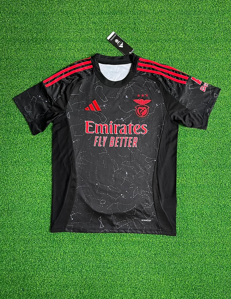 2024-25 Benfica Away Shirt
