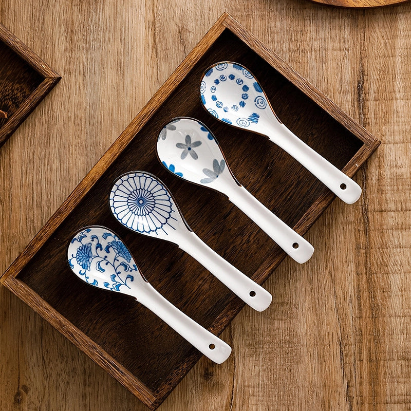 Japanese-style Small Spoon Ceramic Spoon Household Blue And White Porcelain Soup Spoon Creative Cute Pattern Spoon