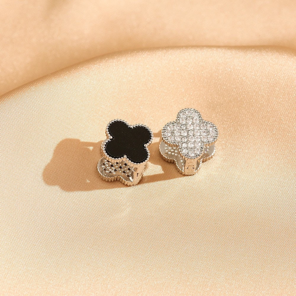 2 Pieces Moderate Luxury Flower Copper Diamond Inlay Stud Earrings