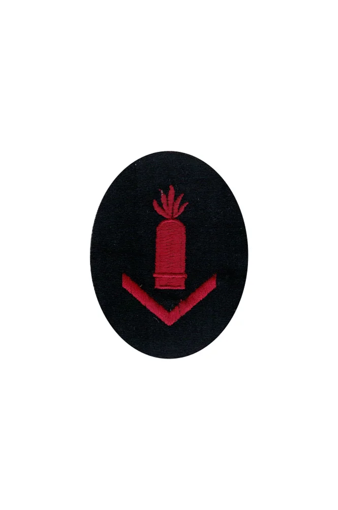   Kriegsmarine Gun Chief Of Smaller Vessels Specialty Trade Insignia German-Uniform