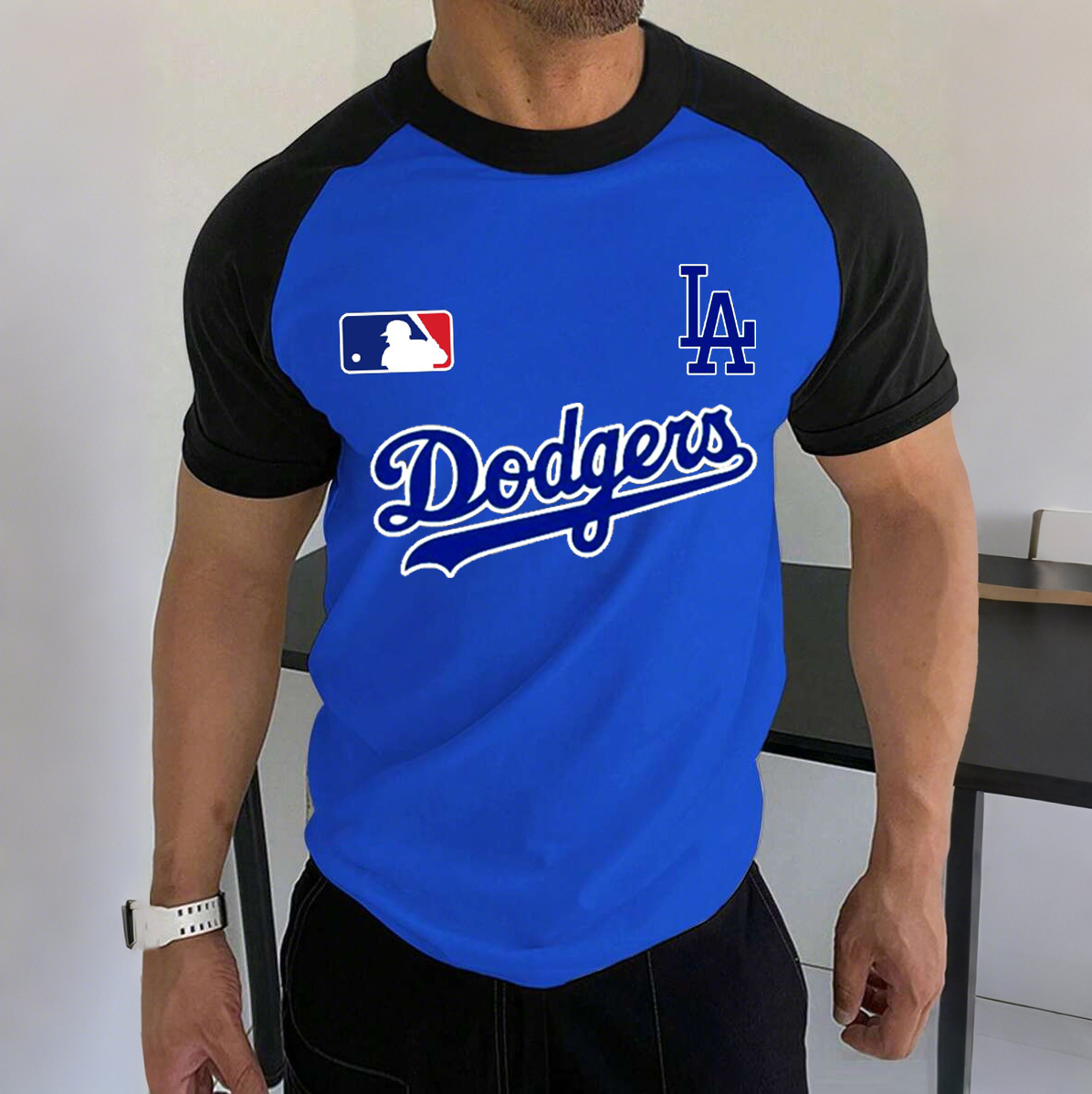  Baseball-Inspired Raglan T-Shirt for Sports Fans
