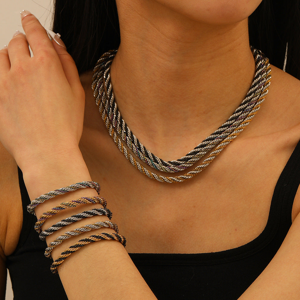 Fashion Petal Zircon Necklace Stainless Steel Plated 18K Gold Niche Design Clavicle Necklace For Women