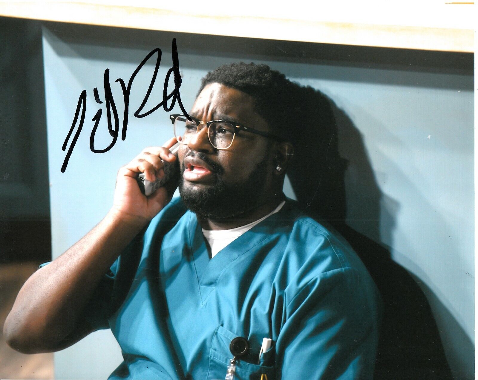 LIL REL HOWERY SIGNED TAG Photo Poster painting UACC REG 242