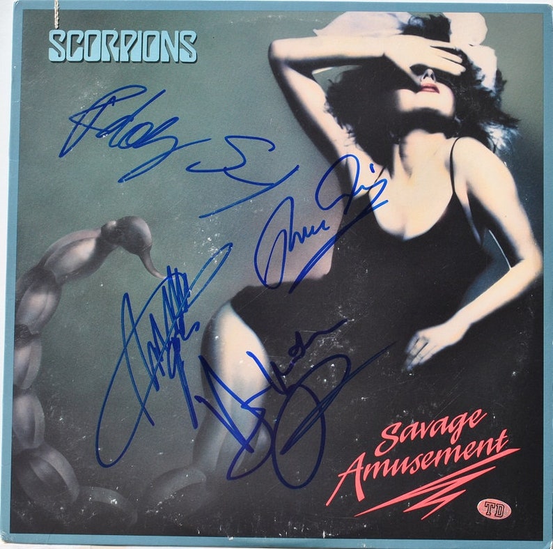 SCORPIONS SIGNED ALBUM X4 Savage Amusement Rudolf Schenker, Klaus Meine, Matthias Jabs +1 wcoa