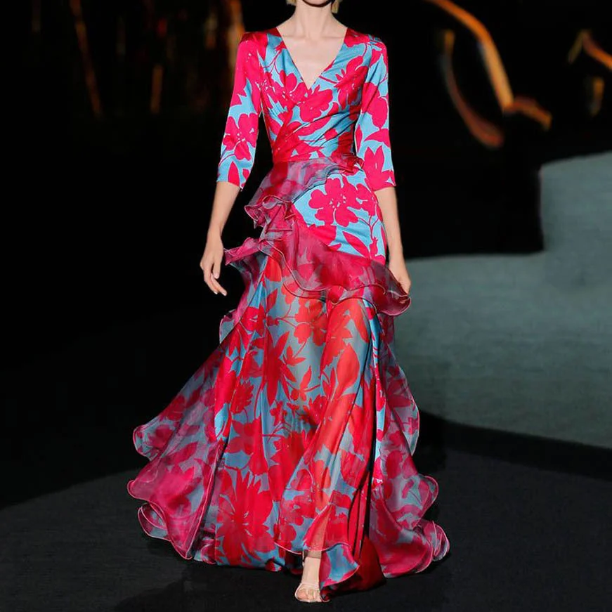 Brownm Temperament Red Digital Printing V-neck Long Sleeve Dresses